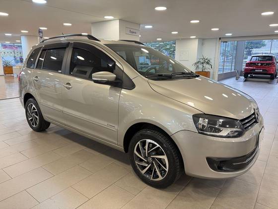 VOLKSWAGEN SPACEFOX 1.6 MI TREND 8V FLEX 4P MANUAL